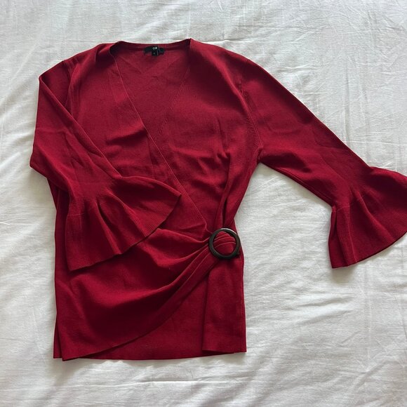 Cranberry wrap style sweater - Picture 1 of 5